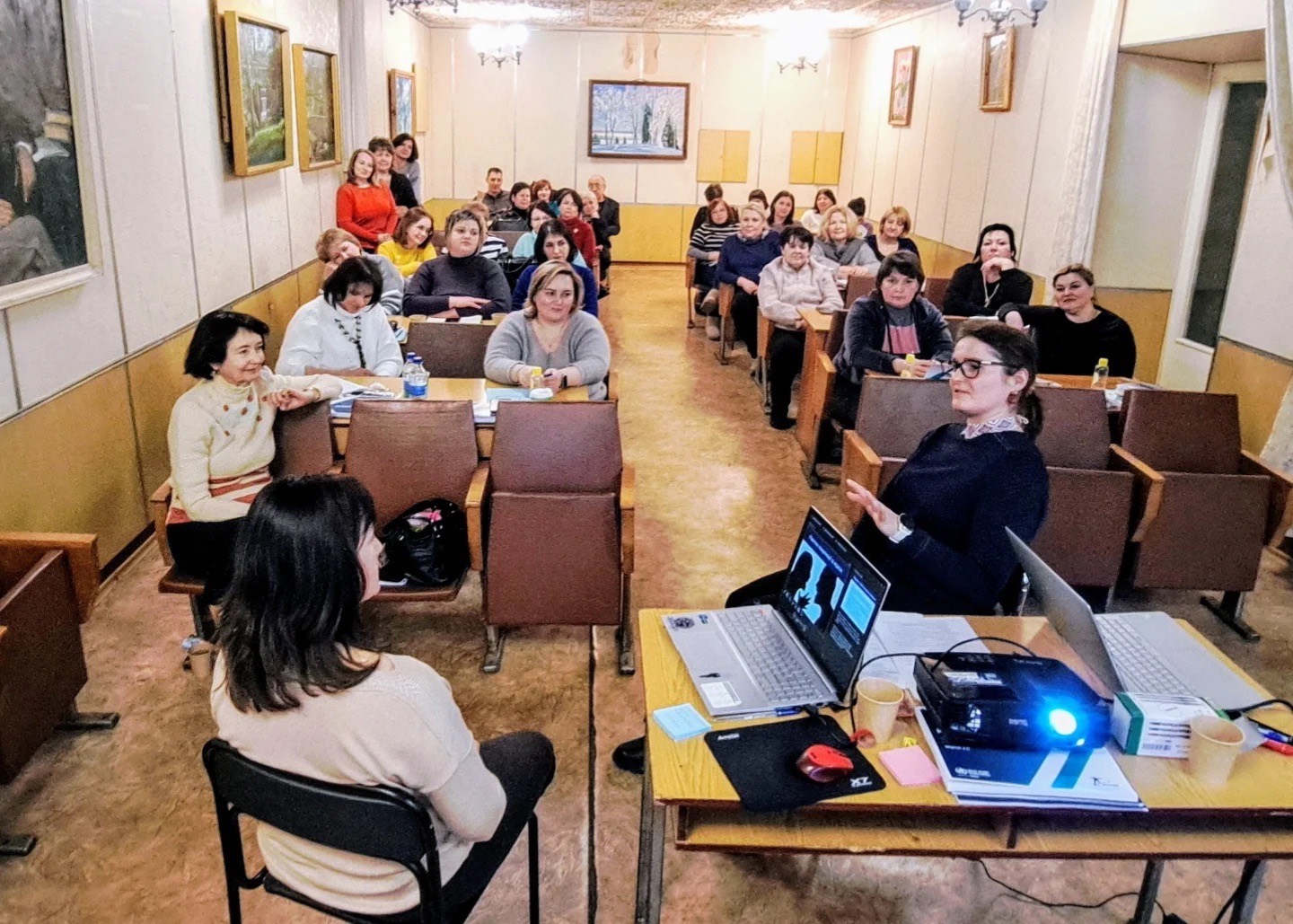 Зала тренінгу в Центральній міській бібліотеці